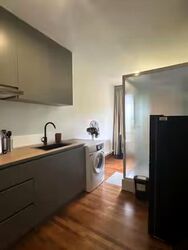 Kew Vale (D16), Terrace #501752201